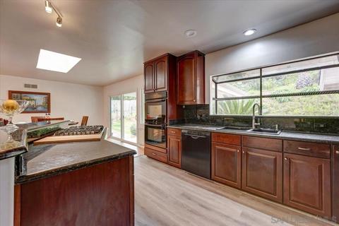 4561 Conrad Dr, La Mesa, CA 91941 photo 6