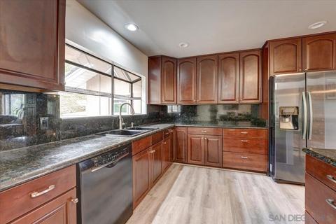4561 Conrad Dr, La Mesa, CA 91941 photo 5