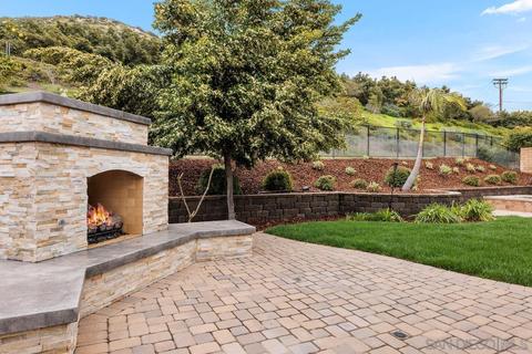 2768 Vistamonte Gln, Escondido, CA 92027 photo 22