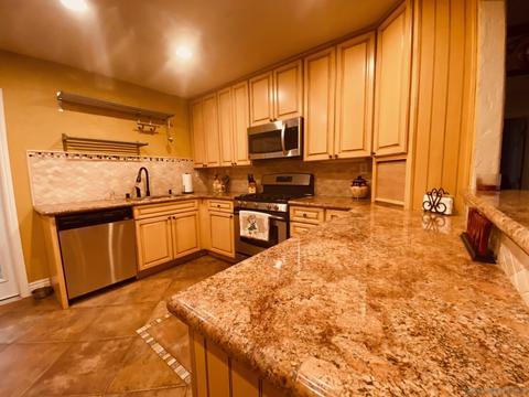 25232 Hereford Dr, Ramona, CA 92065 photo 9