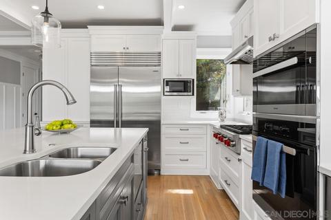 868 J Ave, Coronado, CA 92118 photo 12