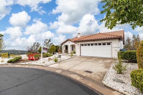 2002 Snapdragon Ln, Alpine, CA 91901