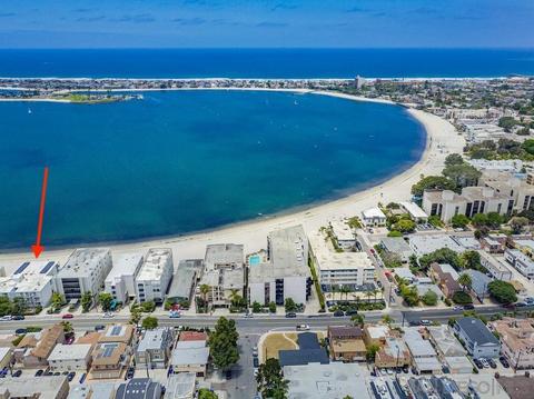 3850 Riviera Dr #1B, San Diego, CA 92109