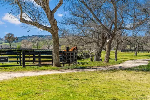 5820 W Lilac Rd, Bonsall, CA 92003 photo 11