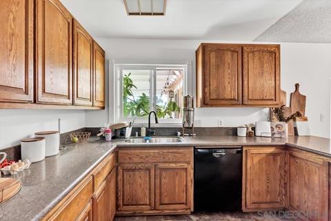 1347 Rex Ln, El Cajon, CA 92021 photo 14