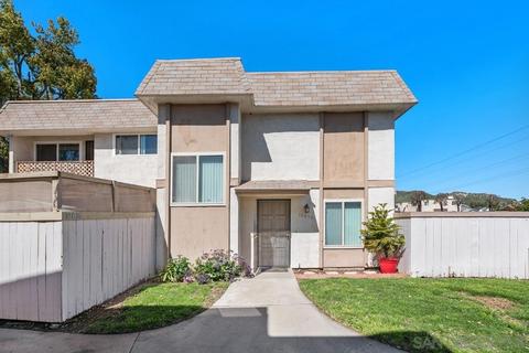 10030 Santana Ranch Ln, Santee, CA 92071 photo 1