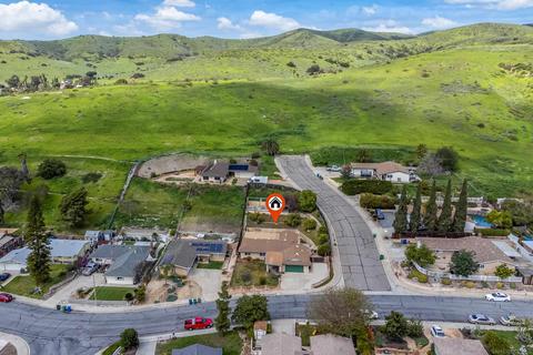 9698 Lutheran Way, Santee, CA 92071 photo 2