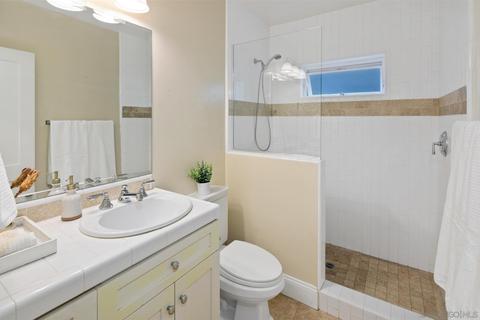 229 G Ave, Coronado, CA 92118 photo 32