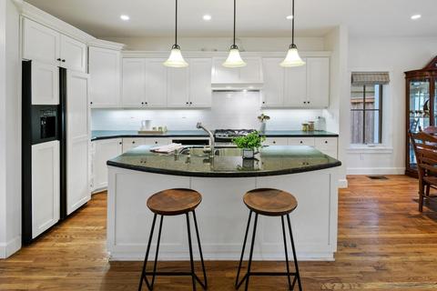 229 G Ave, Coronado, CA 92118 photo 3