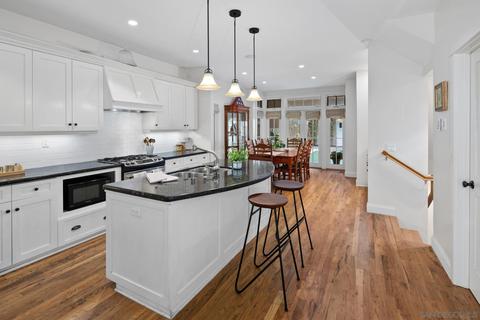 229 G Ave, Coronado, CA 92118 photo 2