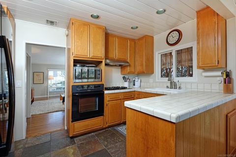 5740 Waverly Ave, La Jolla, CA 92037 photo 5
