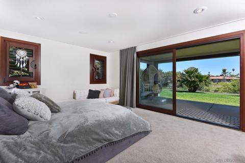1761 Colgate Cir, La Jolla, CA 92037 photo 27