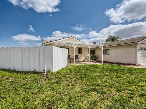 8841 Pebble Beach Ct, Santee, CA 92071 photo 2