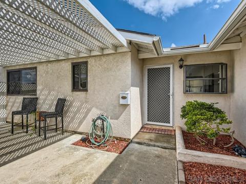 8841 Pebble Beach Ct, Santee, CA 92071 photo 3