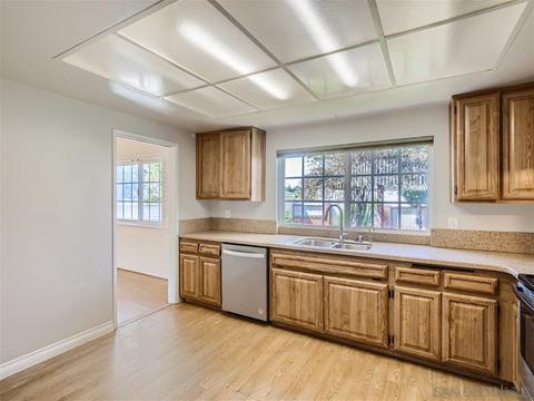 292 Chapalita Dr, Encinitas, CA 92024 photo 9