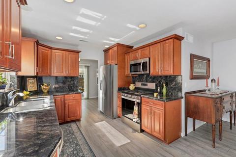 9324 Lake Country Dr, Santee, CA 92071 photo 8