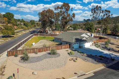 25916 Matlin Rd, Ramona, CA 92065 photo 3