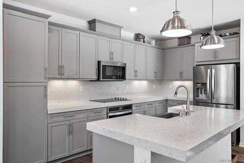 1331 Palo Verde Way, Vista, CA 92083