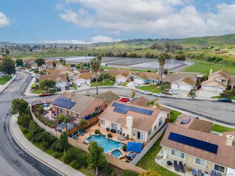 330 Del Flora St, Oceanside, CA 92058 photo 14