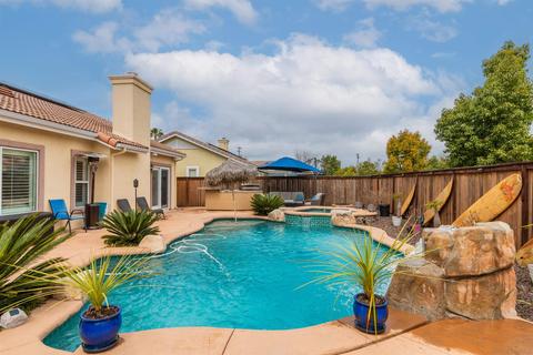 330 Del Flora St, Oceanside, CA 92058 photo 8
