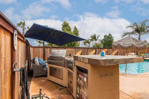 330 Del Flora St, Oceanside, CA 92058 photo 6