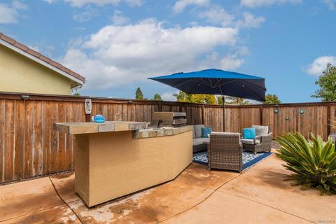 330 Del Flora St, Oceanside, CA 92058 photo 5