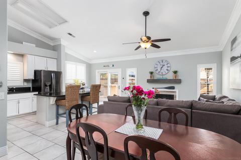 330 Del Flora St, Oceanside, CA 92058 photo 22