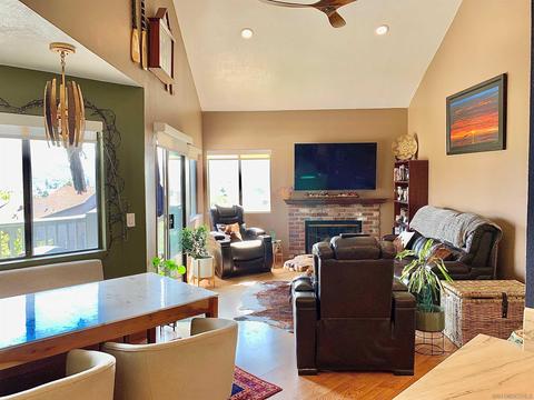 3055 Golden Oak Way, Spring Valley, CA 91978 photo 3