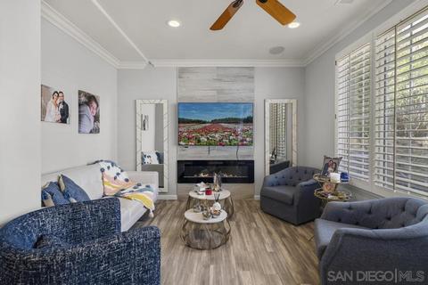 8112 Gilman Ct, La Jolla, CA 92037 photo 9