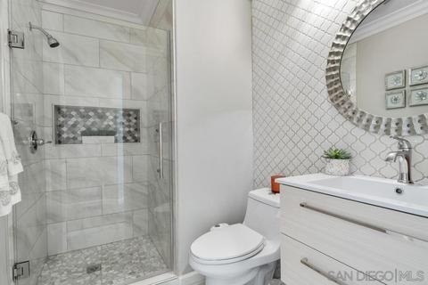 8112 Gilman Ct, La Jolla, CA 92037 photo 14