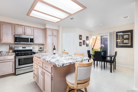 26 Avenida Descanso, Oceanside, CA 92057 photo 10
