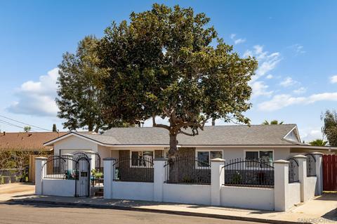 4815 Sol Sitio, Oceanside, CA 92057 photo 2