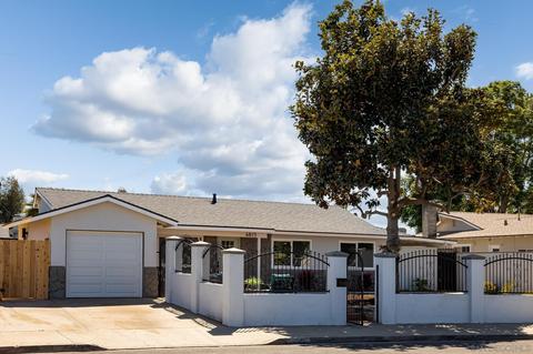 4815 Sol Sitio, Oceanside, CA 92057 photo 3