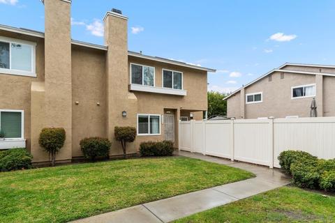 13229 Holly Tree Ln, Poway, CA 92064 photo 4