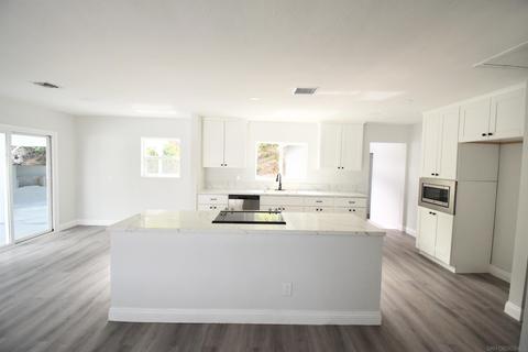 9527 Marilla Dr, Lakeside, CA 92040 photo 4