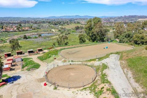 2260 Glenview Ln, Vista, CA 92084 photo 8