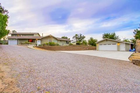 16740 Adrienne Way, Ramona, CA 92065 photo 4