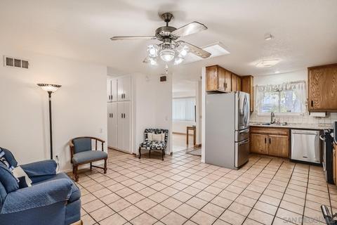 10302 Fairhill Dr, Spring Valley, CA 91977 photo 12