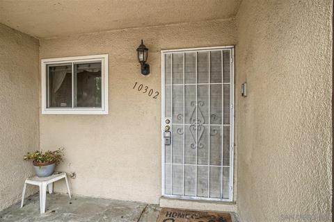 10302 Fairhill Dr, Spring Valley, CA 91977 photo 4