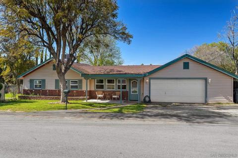 245 Bond St, Redlands, CA 92373