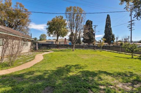 245 Bond St, Redlands, CA 92373 photo 20