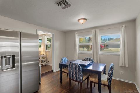 245 Bond St, Redlands, CA 92373 photo 10