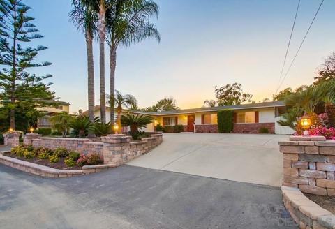 310 Tyrone St, El Cajon, CA 92020 photo 4