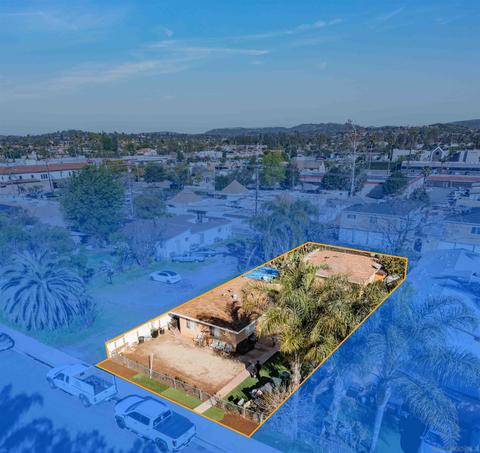 852-54 E Ohio Ave, Escondido, CA 92025