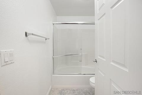 2715 Lake Poitne Dr #121, Spring Valley, CA 91977 photo 15