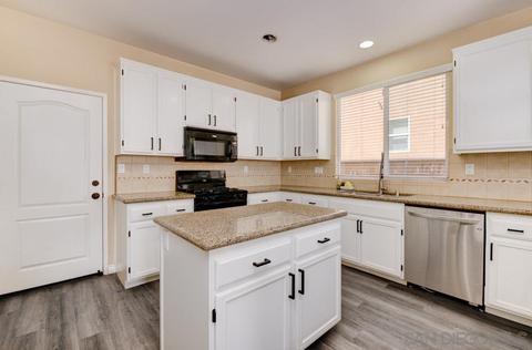 10054 Merry Brook Trl, Santee, CA 92071 photo 7