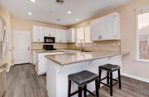 10054 Merry Brook Trl, Santee, CA 92071 photo 8