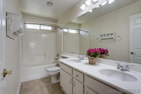 710 Greyfield Ct, Fallbrook, CA 92028 photo 17