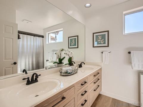 1915 Suncrest Ave, Oceanside, CA 92056 photo 22