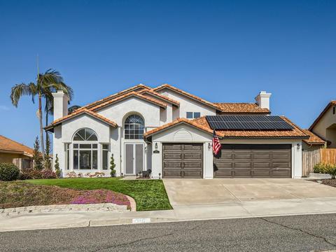 1915 Suncrest Ave, Oceanside, CA 92056 photo 2